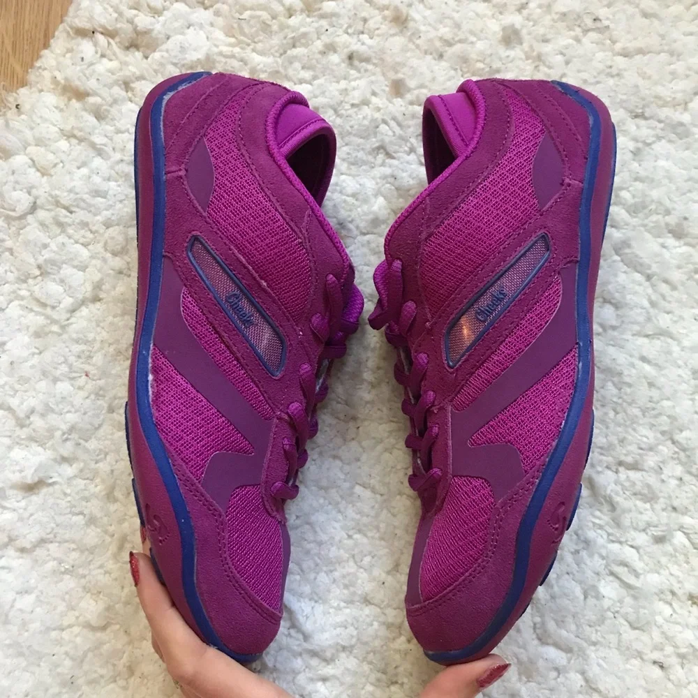 Pink Women's Sneakers - Cheeks Lightweight Active Shoe Size 8